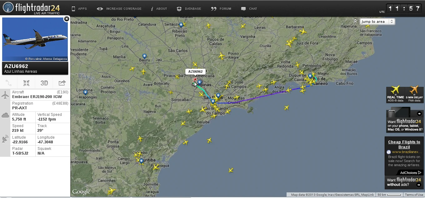 Tela do site Flight Radar 24 com destaque para o voo AZU6962