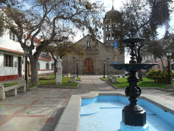 Iglesia Santo Domingo (La Serena). Foto: ViniRoger.