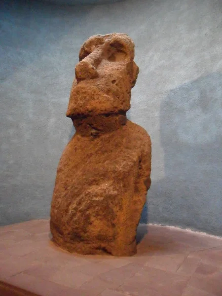 Moai do Museo Arqueológico (La Serena). Foto: ViniRoger.