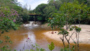 Cachoeira do Marsilac com prainha (Fevereiro/2023). Foto: ViniRoger
