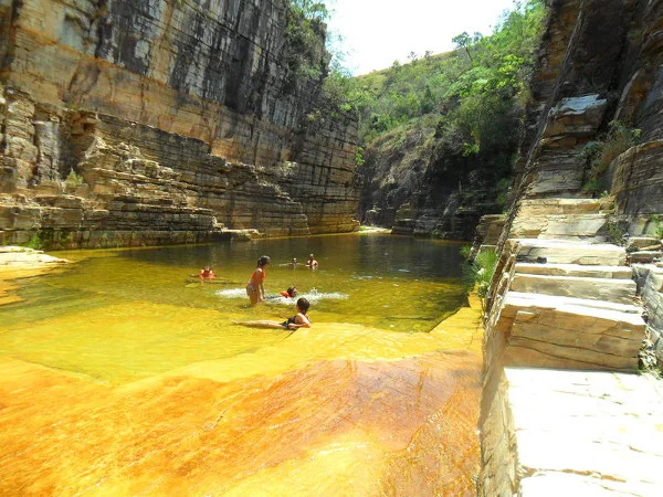 Canyon Cascata durante seca, com piscinas naturais. Foto: ViniRoger.
