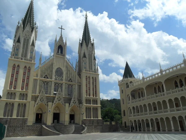 Basílica Menor de Nossa Senhora do Rosário e Seminário. Foto: ViniRoger