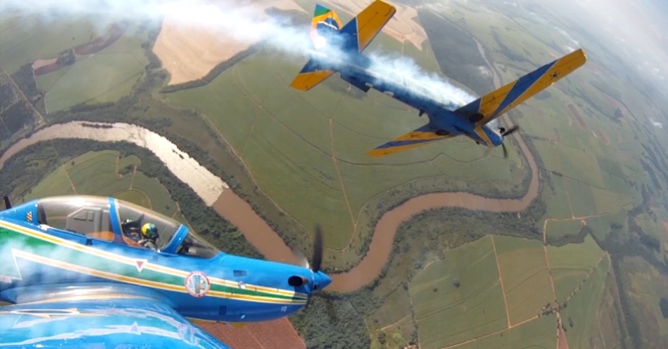 Aviões da Esquadrilha da Fumaça. Foto: FAB Divulgação
