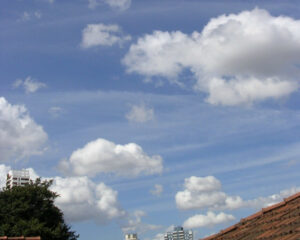 Cumulus humilis e cumulus fractus. Foto: ViniRoger