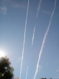 Cirrus homogenitus. Foto: Evandro Batista Rodrigues Pereira