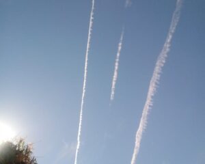 Cirrus homogenitus. Foto: Evandro Batista Rodrigues Pereira