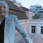 Mario Quintana no Centro Cultural que leva seu nome, antigo Hotel Majestic de Porto Alegre, onde morou de 1968 a 1980. Foto: Dulce Helfer / Correio do Povo