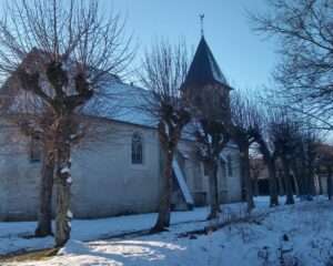 Église Saint-Martin de Thiers-sur-Thève. Foto: ViniRoger