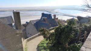 Vista da passarela e continente a partir da ilha. Foto: ViniRoger