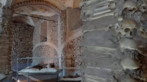 Capela dos Ossos. Foto: ViniRoger