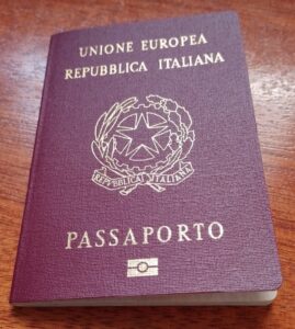 Passaporte italiano. Foto: ViniRoger