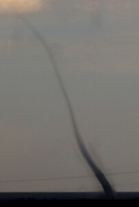 Landspout. Fonte: Wikimedia