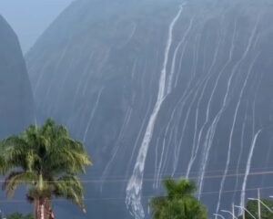 Pedra do Elefante com cachoeiras passageiras em março/2026. Fonte: noroesteinforma